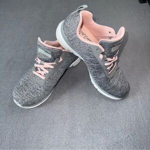 Skechers Air Cooled Memory Foam Women's Gray and Pink Sneakers size 7